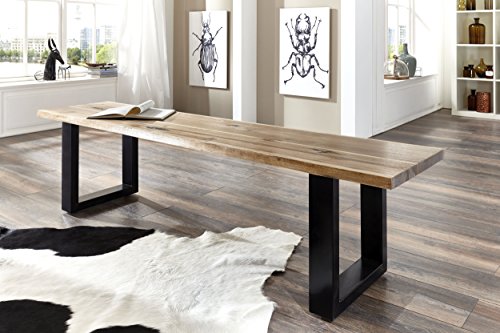SAM® Stilvolle Sitzbank Imke aus Akazie-Holz, Bank mit lackierten Beinen aus Roheisen, naturbelassene Optik mit einer Baumkanten-Oberfläche