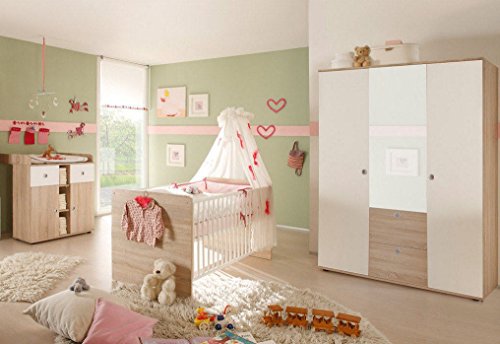 Babyzimmer Kinderzimmer komplett Set WIKI 5 in Eiche Sonoma / Weiß Komplettset mit grossem Kleiderschrank mit 3 Türen (davon 1 Spiegeltür), Babybett, Lattenrost und Wickelkommode mit Wickelaufsatz