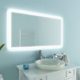 NewYork21 Badspiegel mit Beleuchtung: Design Spiegel für Badezimmer, beleuchtet mit LED-Licht, modern, 140 verschiedene Größen